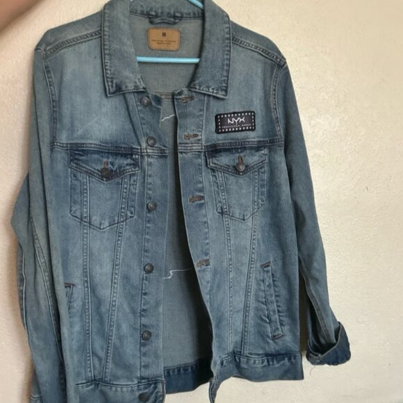 NYX Cosmetics Jean Jacket - Picture 1 of 2